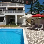 Nada Apartman