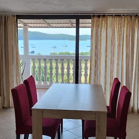 Nada Apartman Medulin