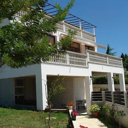 Nada Apartment *