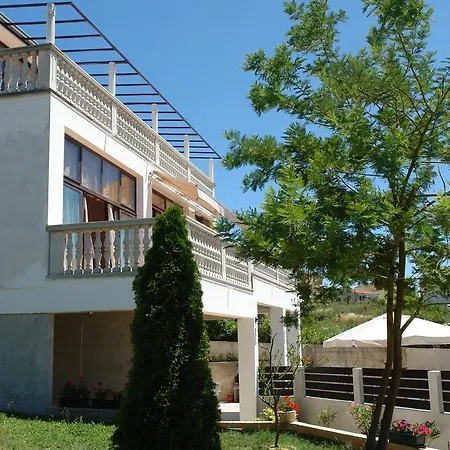 Nada Apartment *